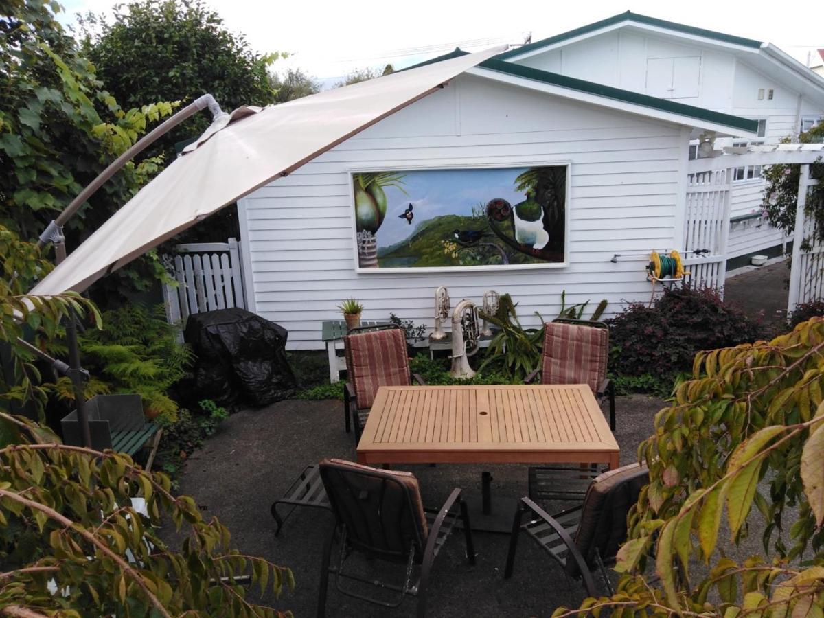 Charmae Guest House Whanganui Exterior foto